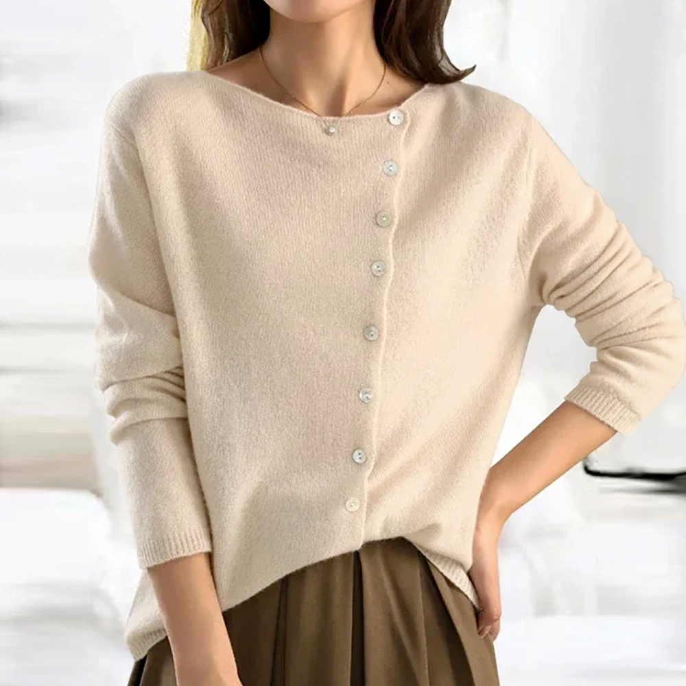 Junia | Women's Asymmetric Button Cardigan
