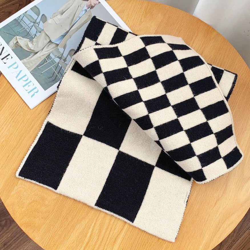 Tamsin | Women's Checkerboard Wool Scarf