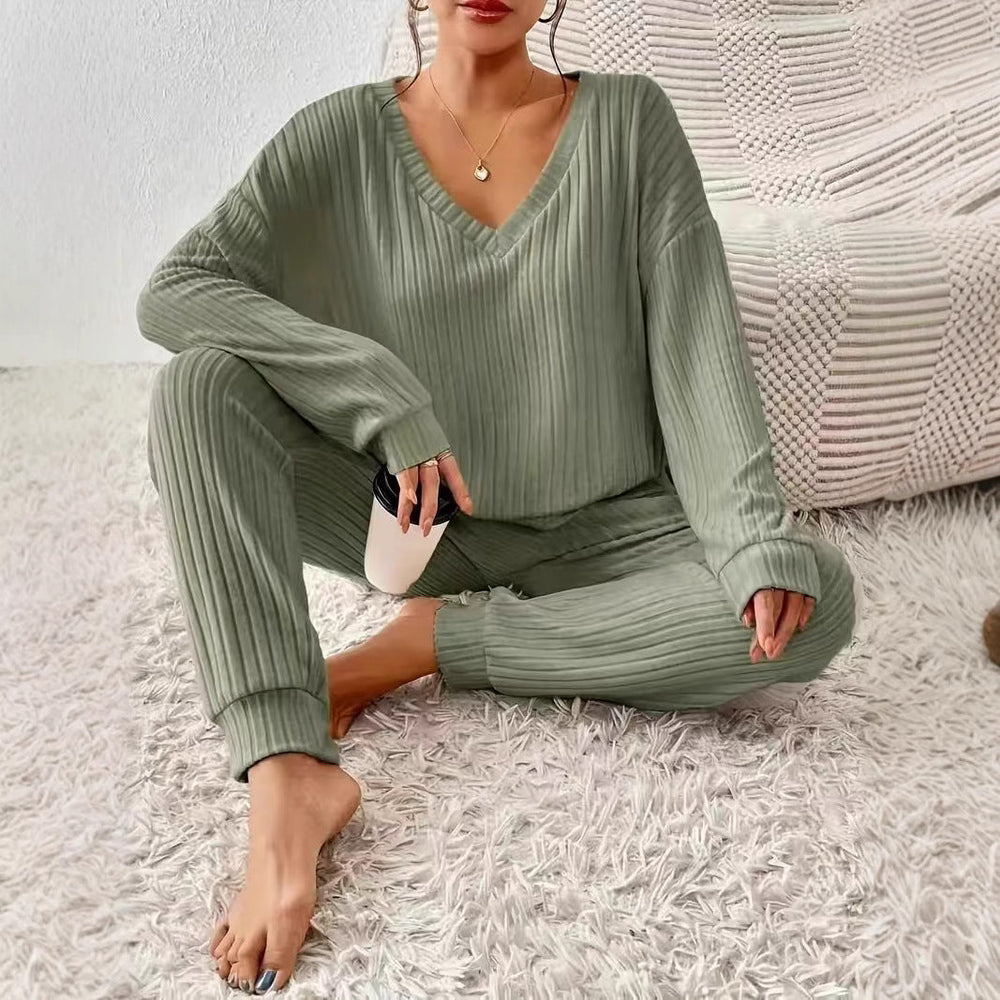 Theodosia | Women's Ribbed V-Neck Lounge Set
